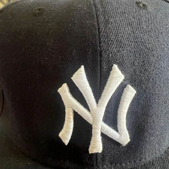 New York Yankees - Picture 7 of 7